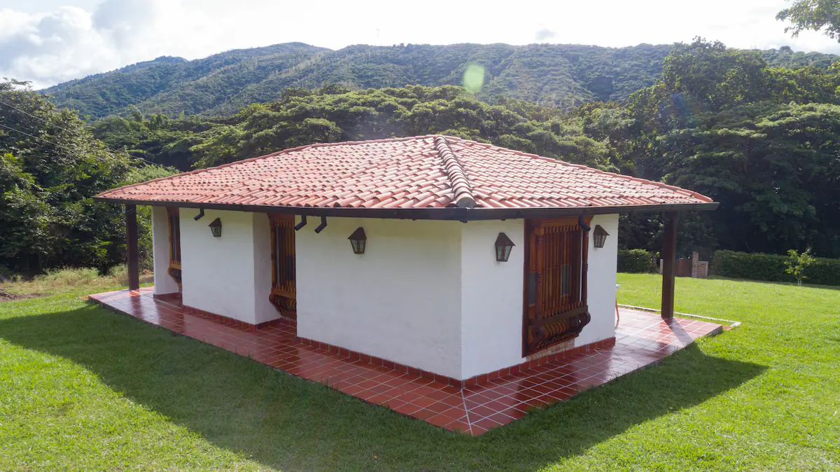 dc166aa5-605b-438f-aaa2-d3bd3e589463